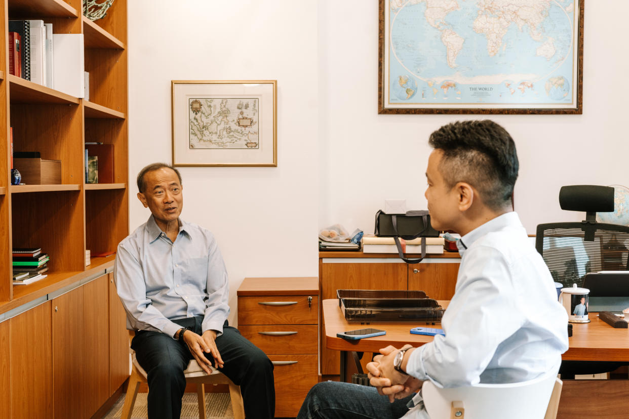 Former Foreign Minister of Singapore George Yeo speaks to Yahoo News senior editor Nicholas Yong in Yeo's office at the Lee Kuan Yew School of Public Policy on Monday, 15 August 2022. 