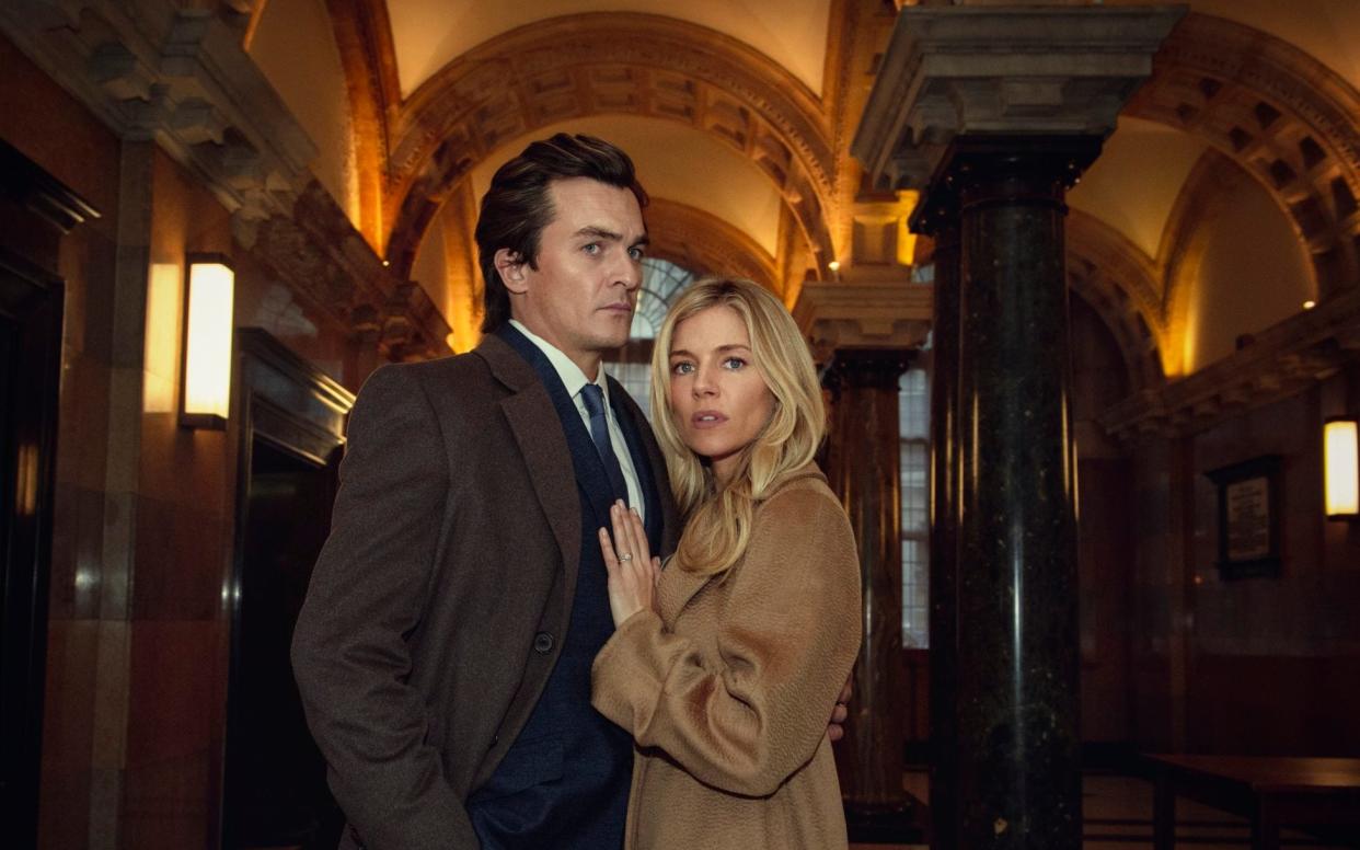 Rupert Friend and Sienna Miller in Anatomy Of A Scandal - Netflix