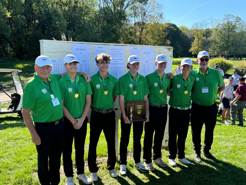 Newark Catholic gana su quinto campeonato distrital consecutivo de la División III el miércoles en Turnberry.