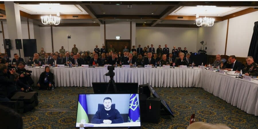 Zelensky addresses the participants of the meeting in the Ramstein format