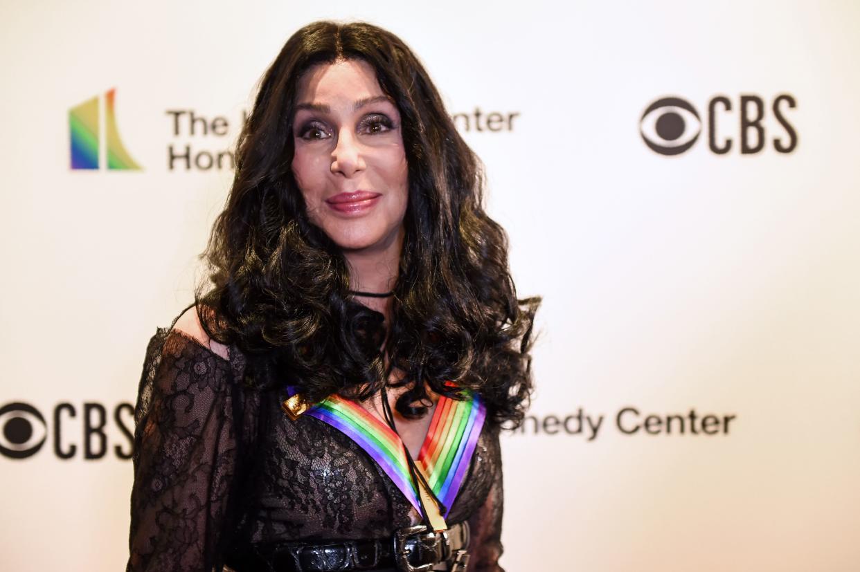 US singer Cher arrives at the 41st Annual Kennedy Center Honors in Washington, DC, on December 2, 2018 (Photo by ROBERTO SCHMIDT / AFP)