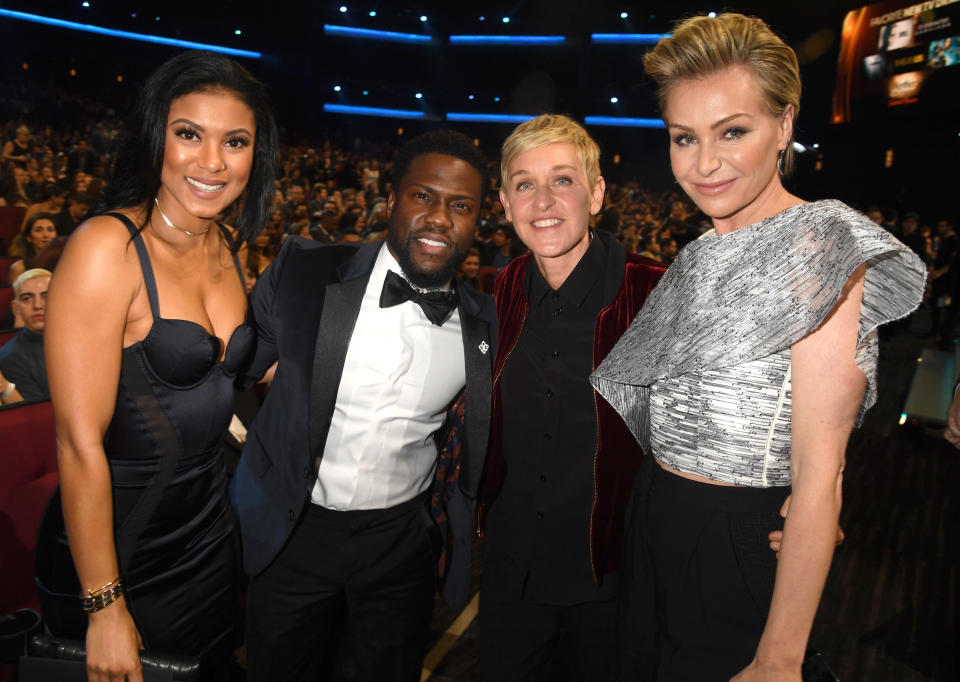 Ellen se convirtió en defensora de sus amigos y abogó públicamente por Kevin Hart, para que la Academia reconsiderara su decisión de dejarlo conducir los premios Oscar. (Getty Images)