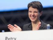 Frauke Petry lobte Luckes «aufopferungsvolle» Arbeit für die Partei, widersprach ihm jedoch in einzelnen Punkten. Foto: Jörg Sarbach