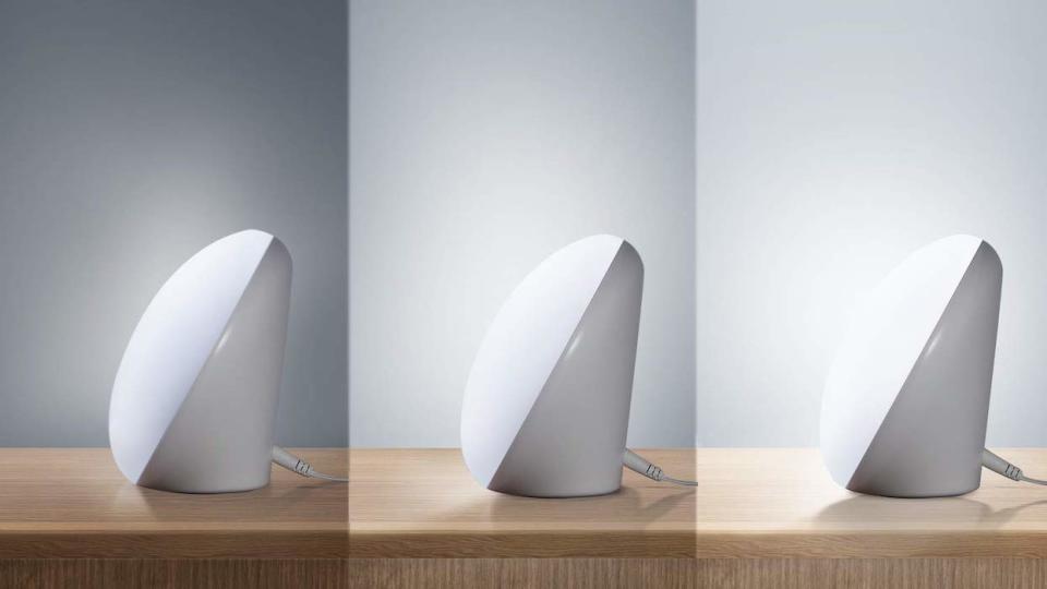 The Miroco light therapy lamp has three adjustbale sttings. (Photo: Amazon)