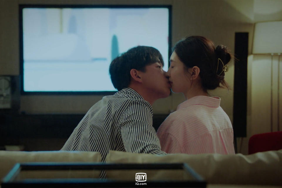 彭昱暢在《女士的法則》獻出出道6年來螢幕初吻。（圖／愛奇藝國際站）