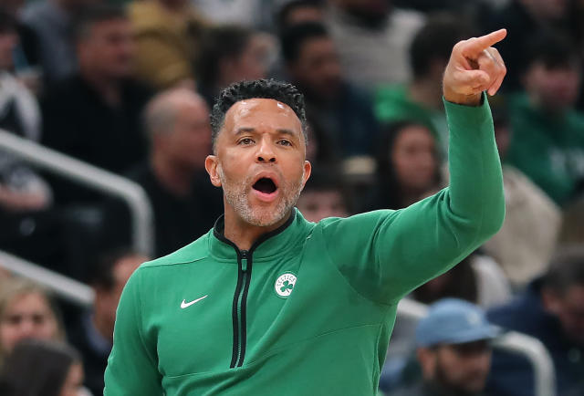 Report: Georgia Tech Hires Boston Celtics Assistant Damon Stoudamire -  Sports Illustrated Georgia Tech Yellow Jackets News, Analysis and More
