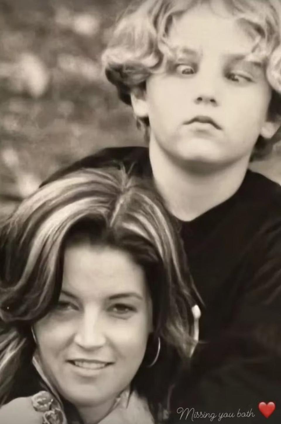 Keough shared this throwback photo of her mother Lisa Marie Presley with Benjamin (Instagram/Riley Keough)