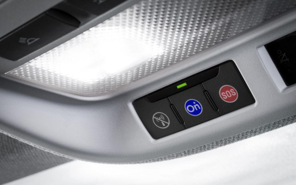 2017 Vauxhall Crossland X OnStar button 