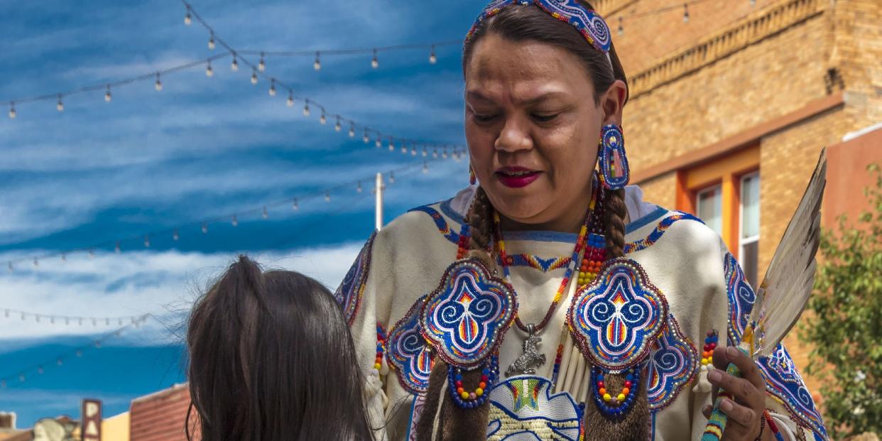 98th gallup intertribal indian ceremonial new mexico parade of all tribes and navajo native americans