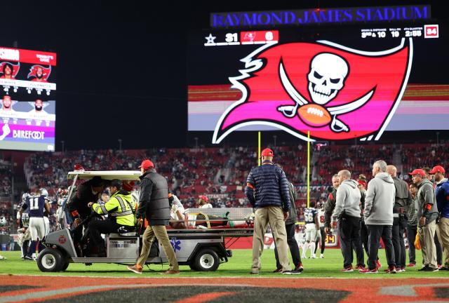 Russell Gage Injury: Buccaneers WR Suffers Serious Neck Injury