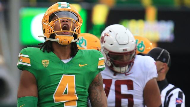 Oregon Ducks extend several offers to top transfer portal targets - Yahoo  Sports