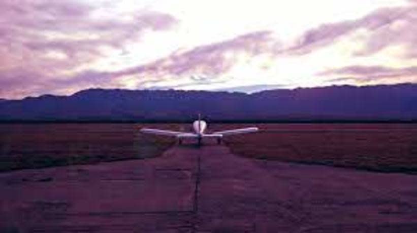 上週一架載滿古柯鹼的輕型飛機，正準備從巴布亞紐幾內亞啟航飛往澳洲時就墜機。(photo by PxHere)(圖為示意圖，班機與新聞無關)