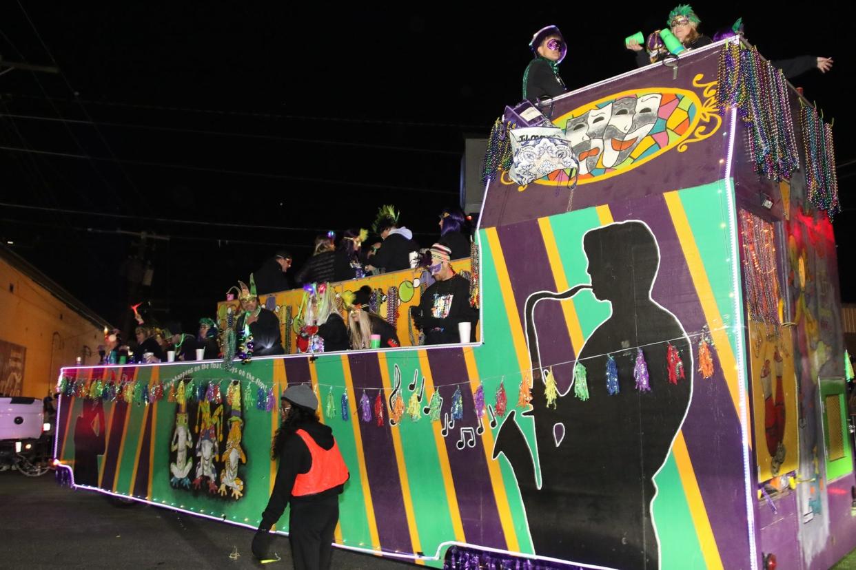Krewe of Janus 2023 celebrated with 40 Years of Janus rolling through the Twin Cities on February 11.