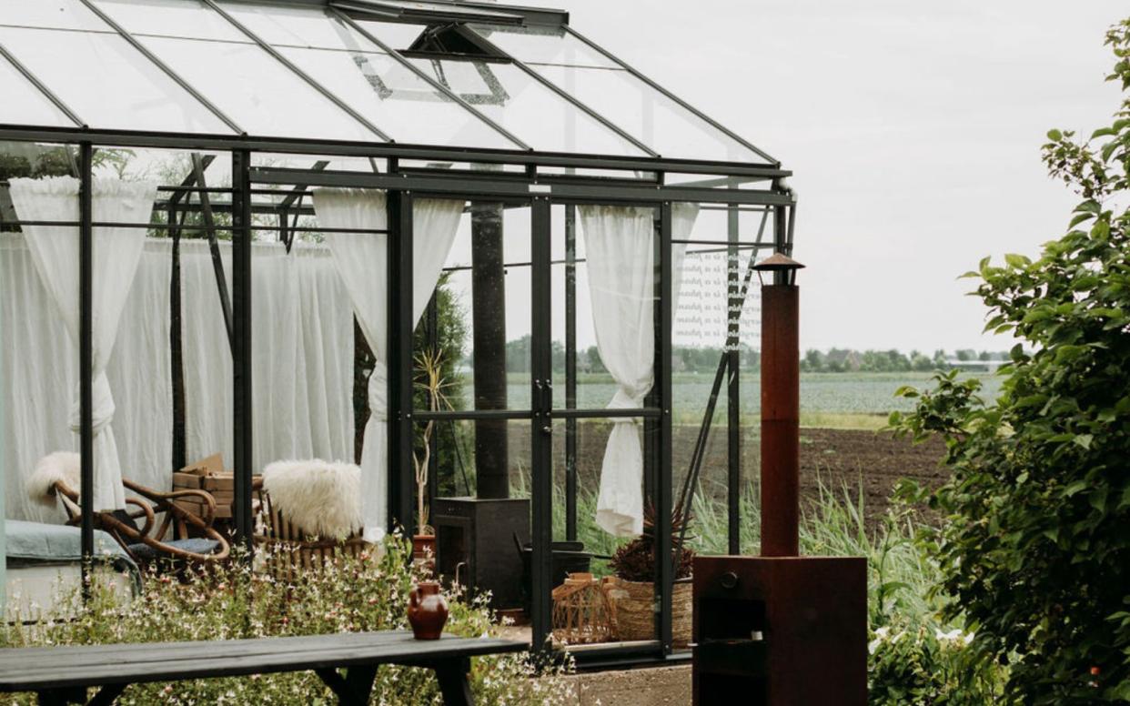  Glass house in The Netherlands 