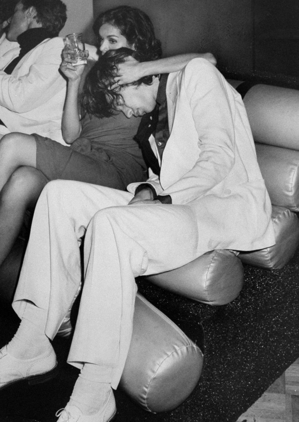 These Photos Prove Celebrities Partied Harder in the '70s