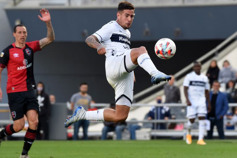 La derrota ante Gimnasia por 1-0, en La Plata, el último partido de Gamboa como DT de Newells en su segunda etapa en el club