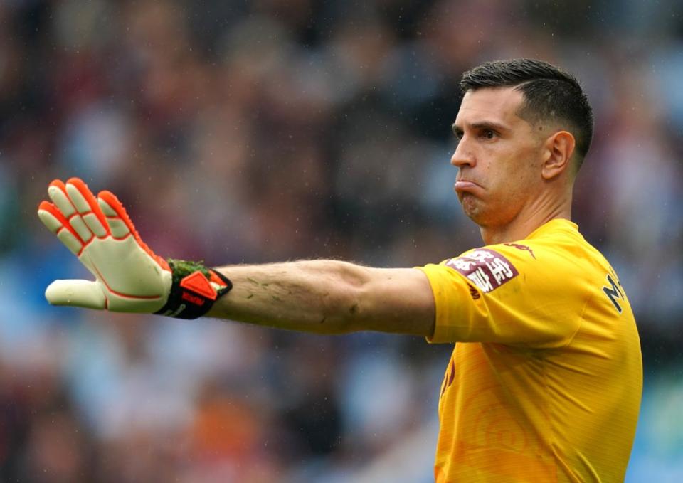 Fully vaccinated players like Aston Villa’s Emiliano Martinez will be able to train and play on their return from international duty this month provided they adhere to strict bubble conditions (David Davies/PA) (PA Wire)