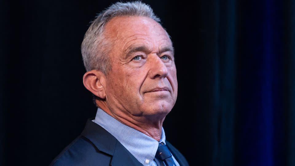 RFK Jr. to ‘address the nation’ as he weighs whether to drop out and