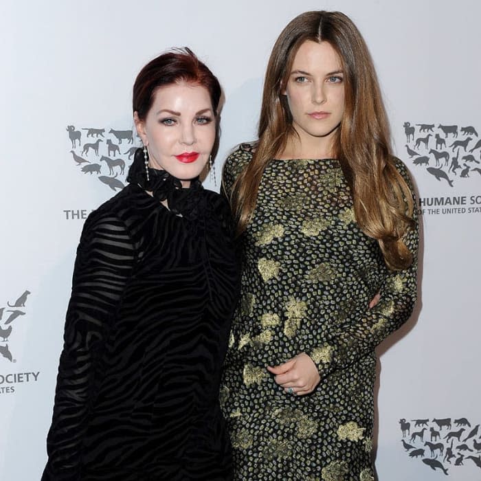 Riley Keough y su abuela Priscilla