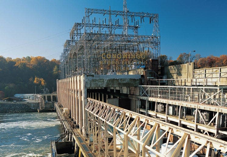 In an undated photo, the Conowingo Dam's powerhouse is shown. The powerhouse contains seven generator units, while four more are outdoors. Most of the indoor units generate 64,500 horsepower, according to Exelon. The entire hydropower production capacity of the dam is 572 megawatts (power for 165,000 homes), making it Maryland's largest source of renewable electricity.
