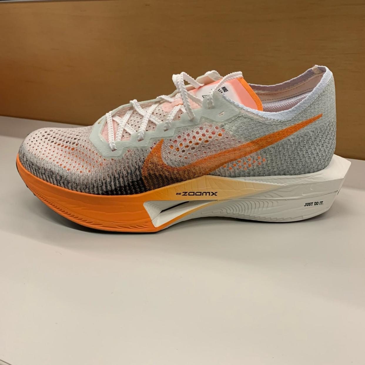 <p><a href="https://go.redirectingat.com?id=74968X1596630&url=https%3A%2F%2Fwww.nike.com%2Ft%2Fvaporfly-3-mens-road-racing-shoes-8DD182&sref=https%3A%2F%2Fwww.menshealth.com%2Ffitness%2Fg60276828%2Fbest-nike-running-shoes%2F" rel="nofollow noopener" target="_blank" data-ylk="slk:Shop Now;elm:context_link;itc:0;sec:content-canvas" class="link rapid-noclick-resp">Shop Now</a></p><p>Vaporfly 3</p><p>nike.com</p><p>$260.00</p>