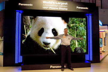 <b>This 150-inch HDTV was shown at the 2008 Consumer Electronics Show.</b> David Paul Morris/<a class="link " href="http://www.gettyimages.com" rel="nofollow noopener" target="_blank" data-ylk="slk:Getty Images;elm:context_link;itc:0;sec:content-canvas">Getty Images</a>