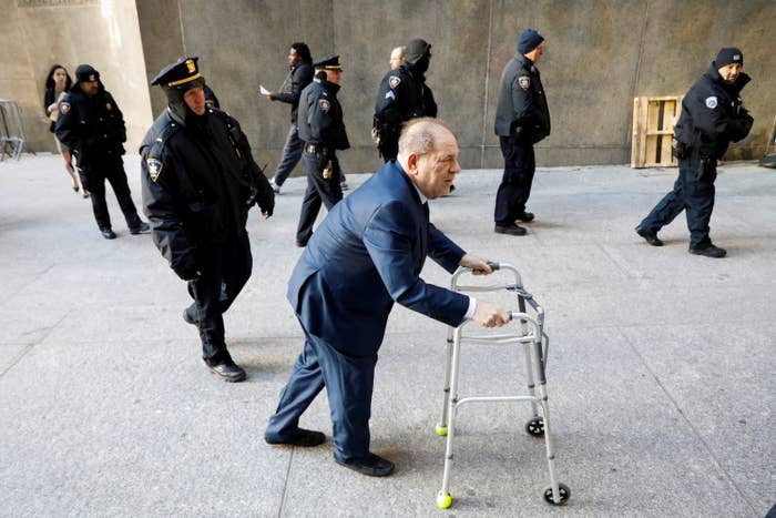 Film producer Harvey Weinstein arrives at New York Criminal Court for his sexual assault trial in Manhattan, Jan. 9, 2020.