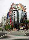 <b>4. Ginza - Tokio</b><br><br>Es el lugar con más concentración de marcas occidentales del país, entre las que no fallan Dior, Chanel, Abercrombie & Fitch, Gucci o Louis Vuitton. Precio de alquiler: 9.000 euros el metro cuadrado al año.