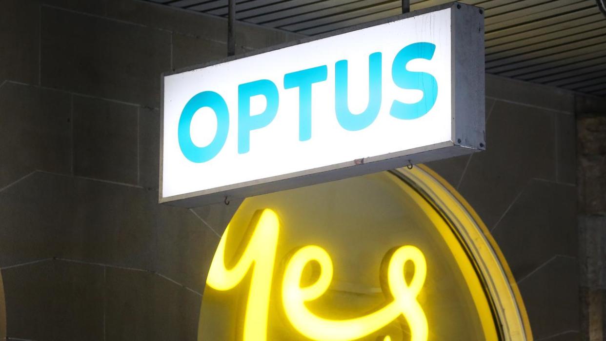 OPTUS OUTAGE FINES