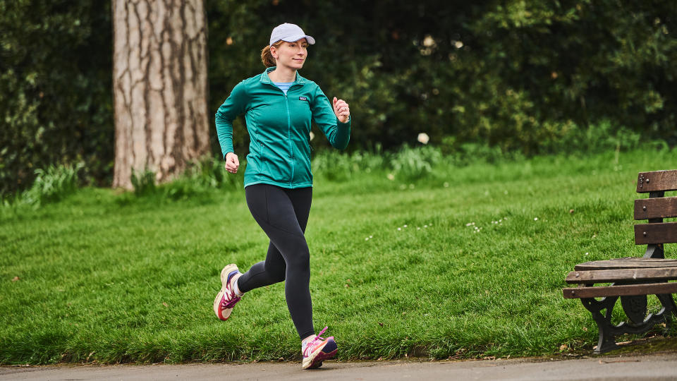 Woman running wearing Veja Condor 3 road running shoes