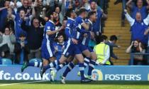 Britain Football Soccer - Sheffield Wednesday v Newcastle United - Sky Bet Championship - Hillsborough - 8/4/17 Tom Lees of Sheffield Wednesday celebrates scoring their first goal with team mates Mandatory Credit: Action Images / John Clifton Livepic