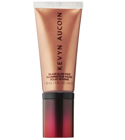 <strong><a href="https://fave.co/2IPWuXL" target="_blank" rel="noopener noreferrer">Find it in three shades for $32 at Sephora.</a></strong>