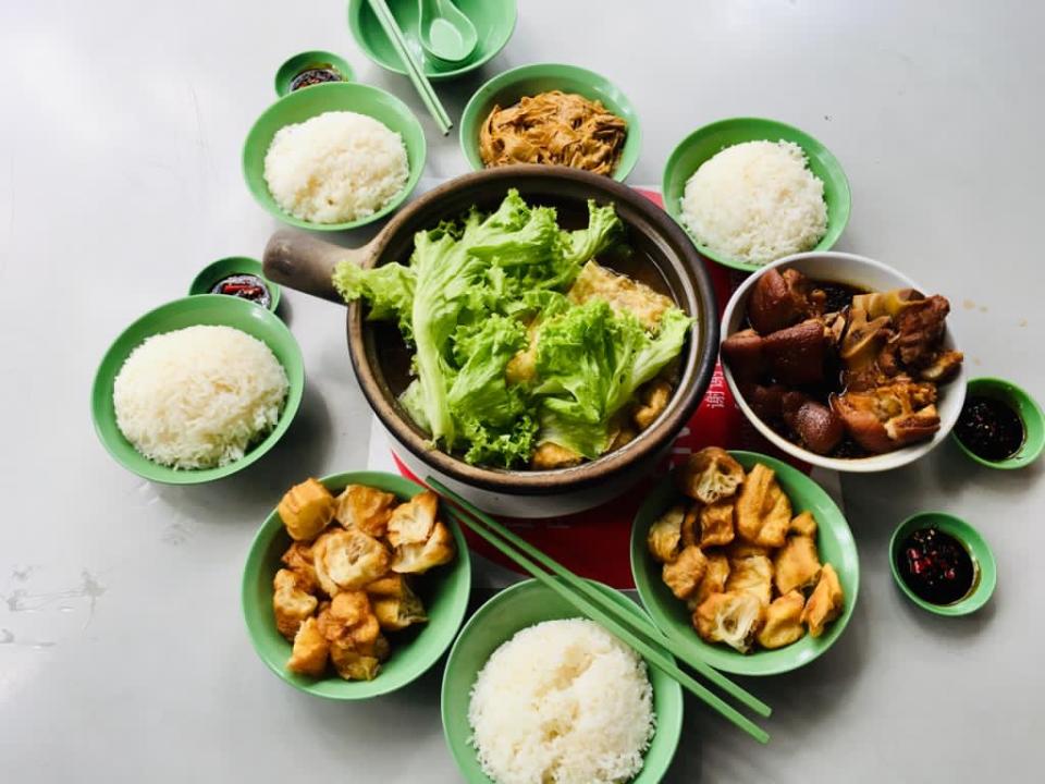 Hong Ji Claypot Herbal Bak Kut Teh - Bak Kut Teh