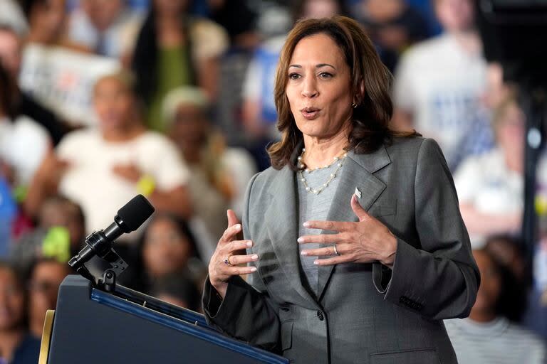 La vicepresidenta Kamala Harris habla en un evento de campaña en Greensboro, Carolina del Norte, el jueves 11 de julio de 2024. 