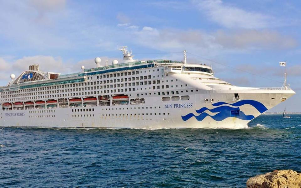 At the time of her construction, Sun Princess was one of the largest cruise ships in the world