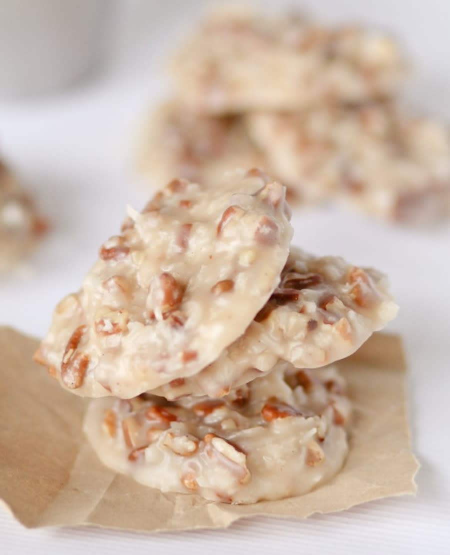 Coconut Pecan Praline Cookies