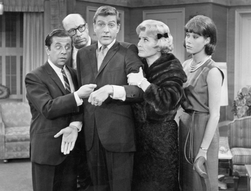 <span><span>The cast of the 1961 to 1966 Dick Van Dyke Show</span><br><span>Getty Images</span></span>