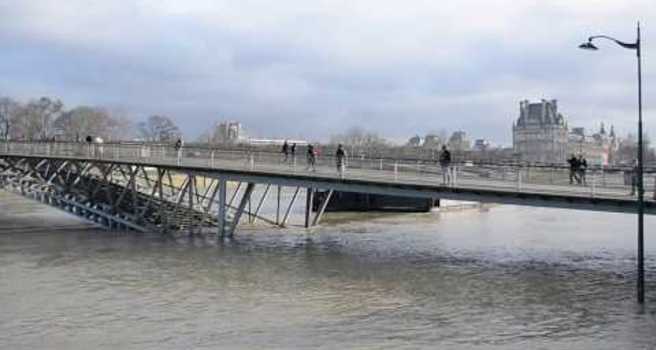 seine river cruise water levels