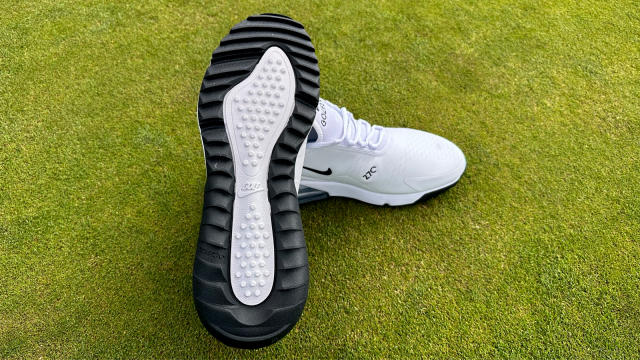 Mysterieus Fantasie knoop Nike Air Max 270 G Golf Shoe Review