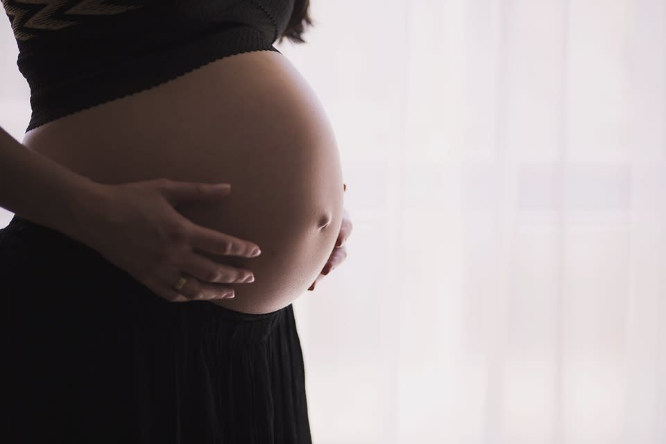 指揮中心開放第6類孕婦施打莫德納疫苗，估18萬人受惠。（圖取自pixabay）