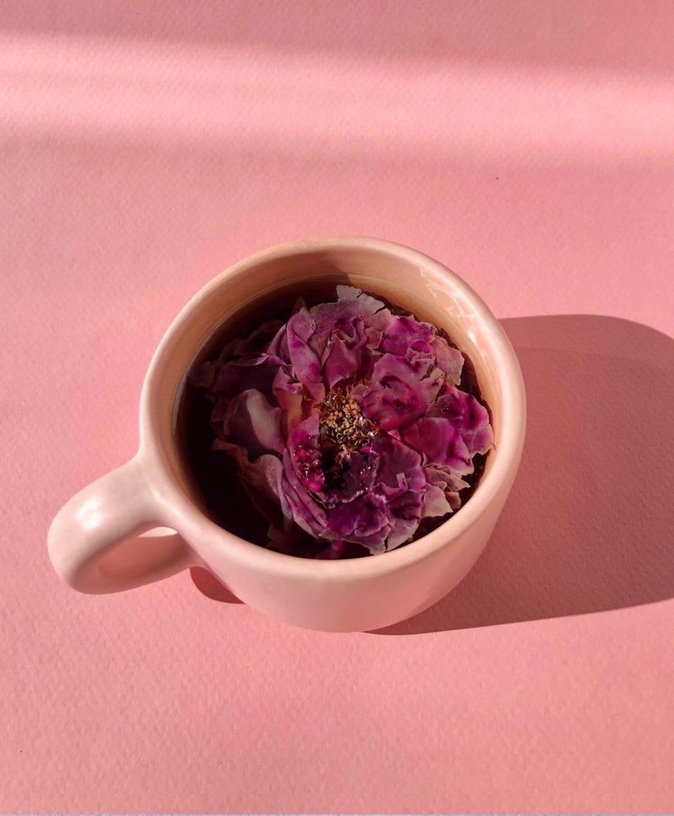 7) Shangri-la Rose Tea