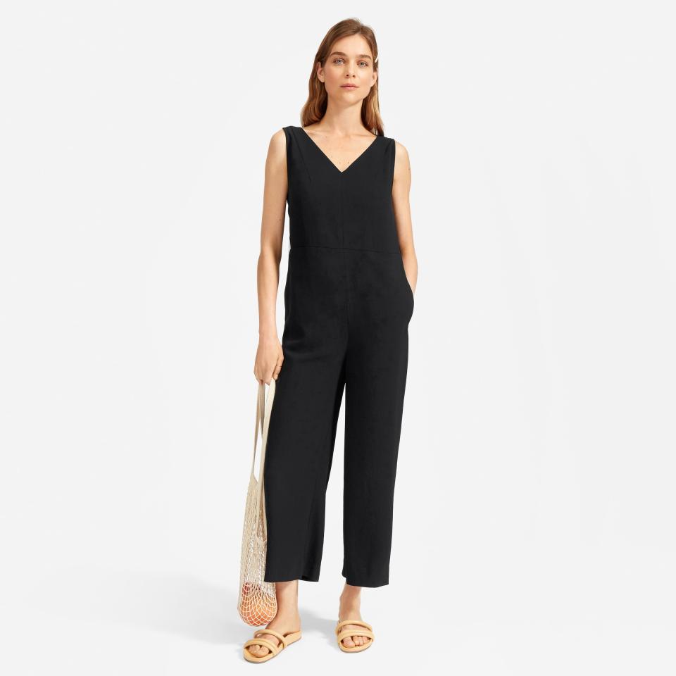 Save 30% on The Japanese GoWeave Essential Jumpsuit. Image via Everlane.