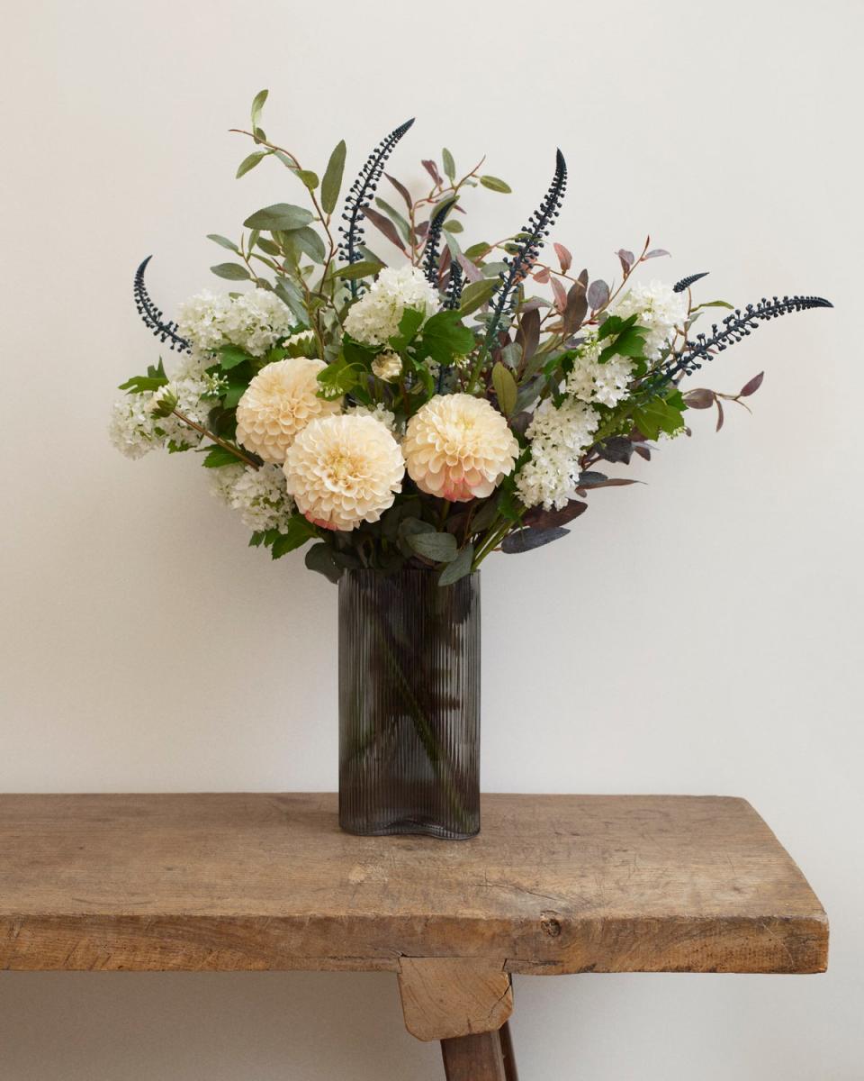 Ett Hem's next-generation faux flowers (Ett Hem)