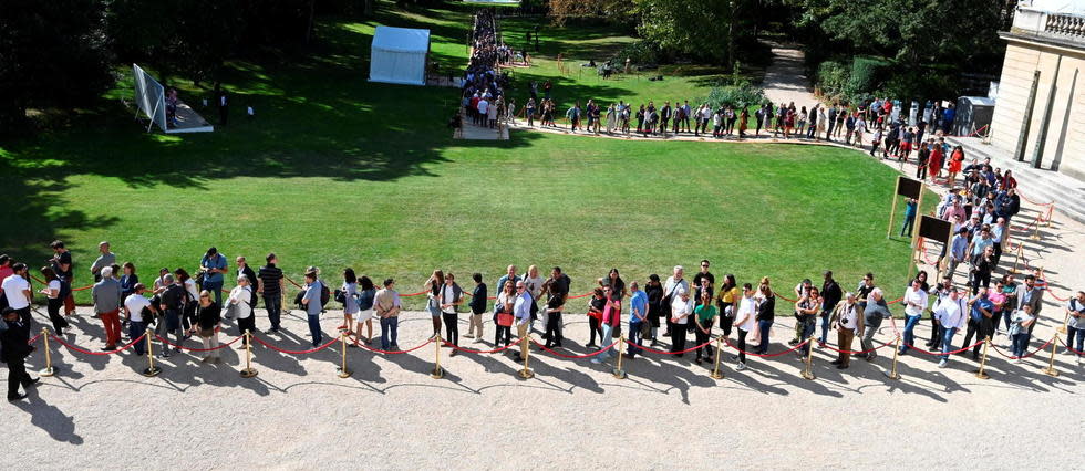 File d’attente devant l’Élysée lors de l’édition 2019 des Journées du patrimoine. (Photo d’illustration)
