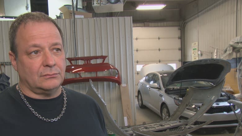 Gatineau body shop manager fights back against high towing fees