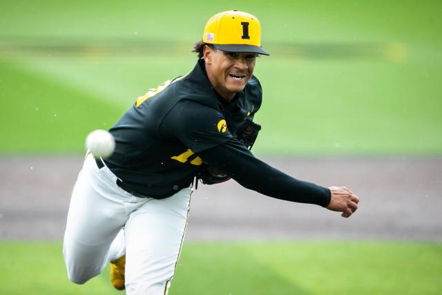 Iowa Hawkeyes baseball vs. North Carolina: TV, stream, game notes for Friday