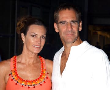 Chelsea Field and Scott Bakula at the Hollywood premiere of Warner Independent Pictures' Criminal