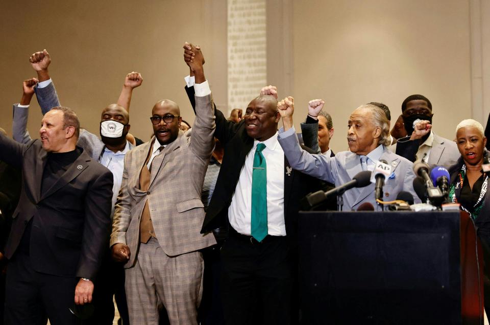 Rev. Al Sharpton and attorney Ben Crump with the family of George Floyd in Minneapolis. (Photo: KEREM YUCEL via Getty Images)