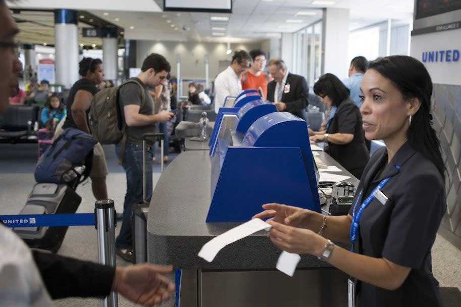 United Airlines Warns 36,000 Workers They Could Be Laid Off or Furloughed