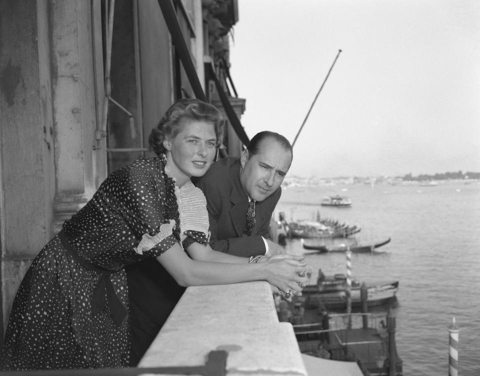 <p>Despite beginning in a scandalous affair, Ingrid Bergman and Roberto Rossellini were married on May 24, 1950. Ingrid's divorce proceedings were tied up in a custody battle, so she couple got <a href="https://www.thevintagenews.com/2018/02/07/ingrid-bergman/" rel="nofollow noopener" target="_blank" data-ylk="slk:divorced and married by proxy in Mexico;elm:context_link;itc:0;sec:content-canvas" class="link ">divorced and married by proxy in Mexico</a>.</p>